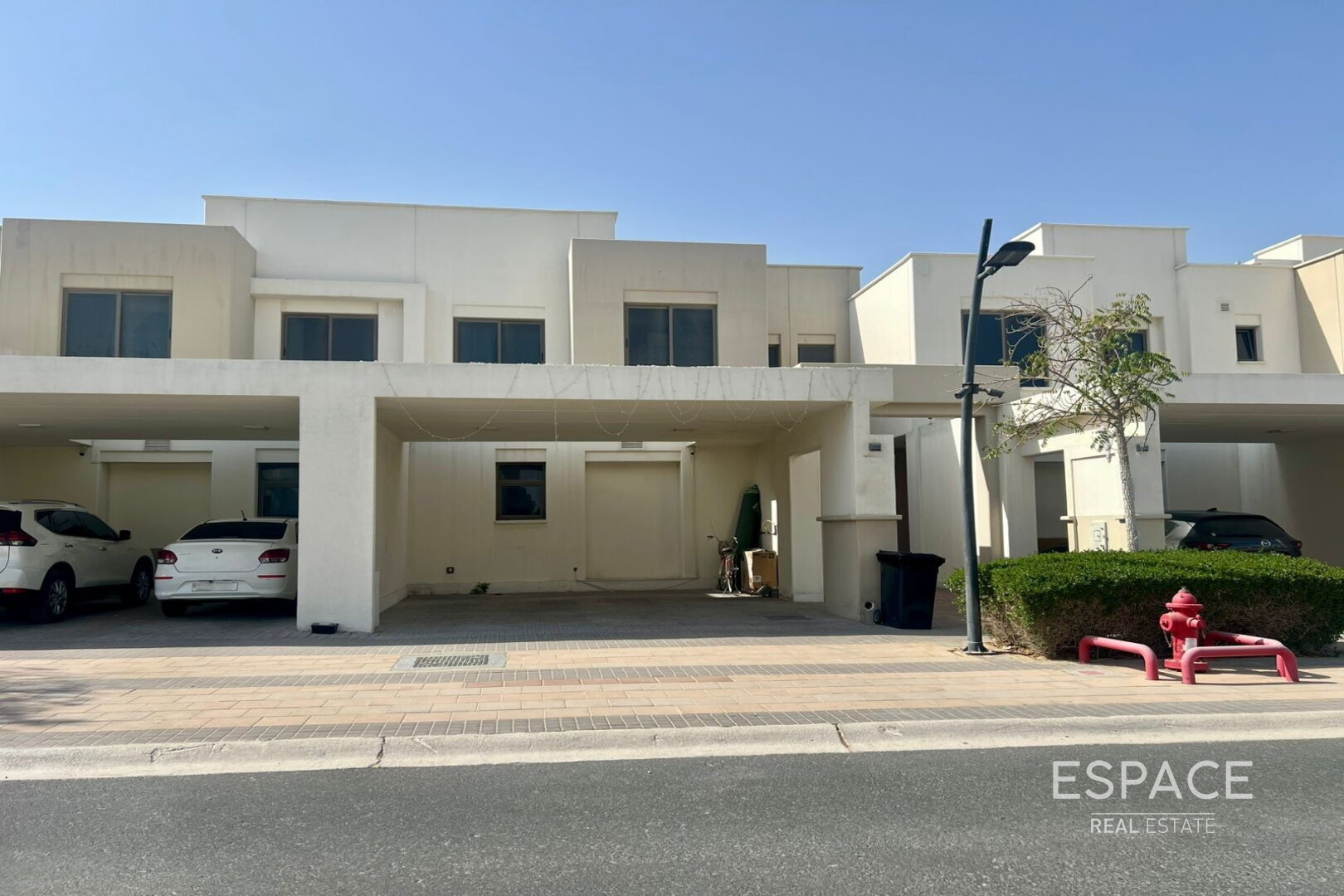 PropertiesGalleryCamera