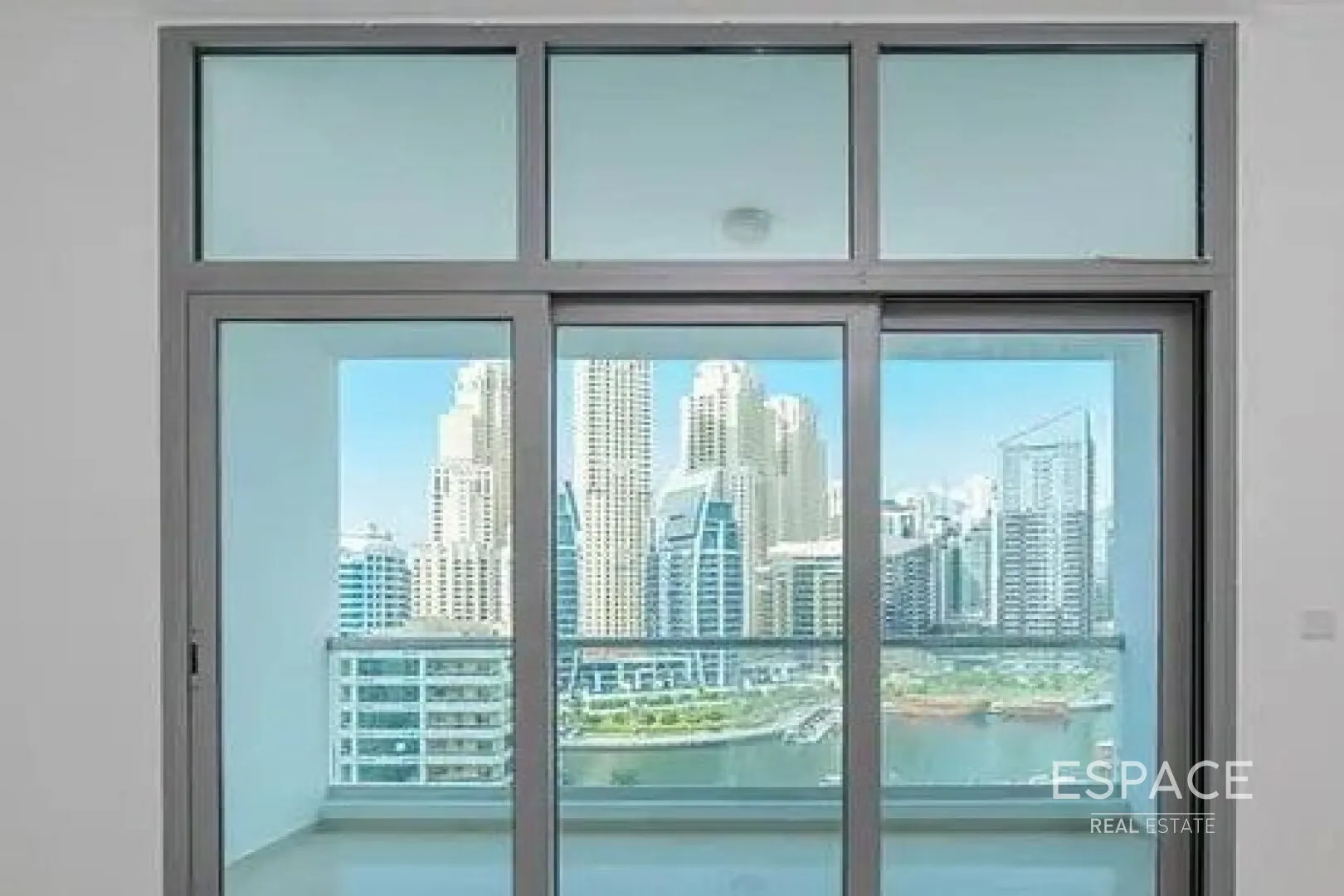 single static gallery