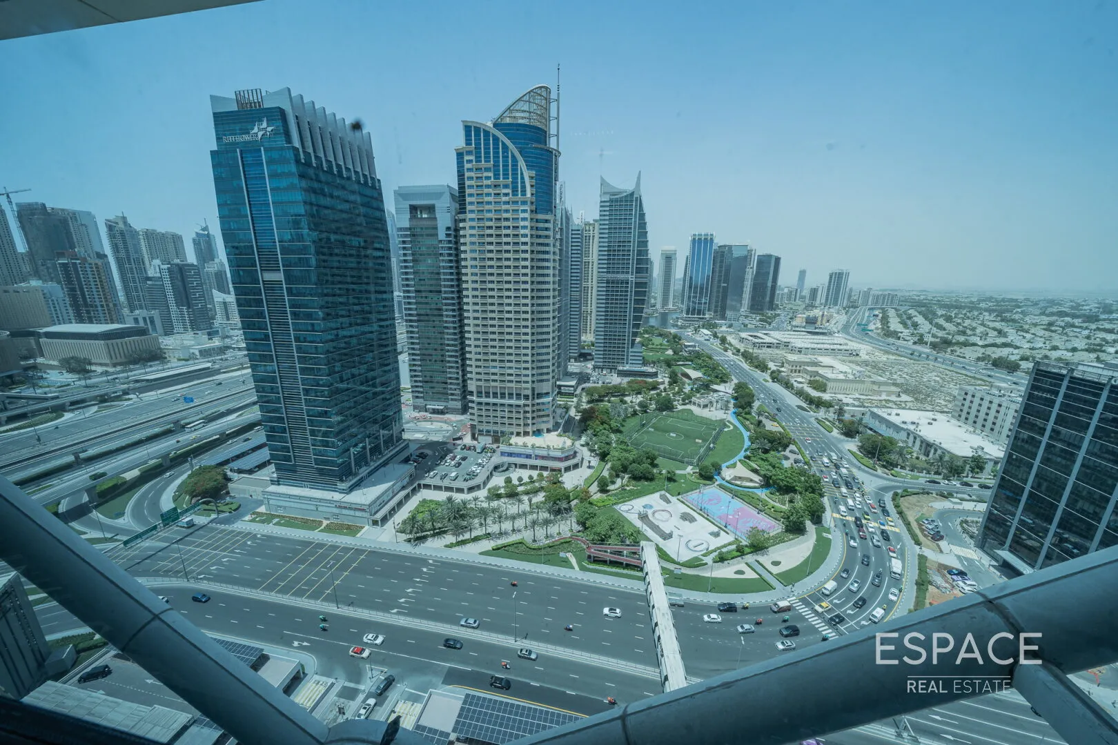 PropertiesGalleryCamera