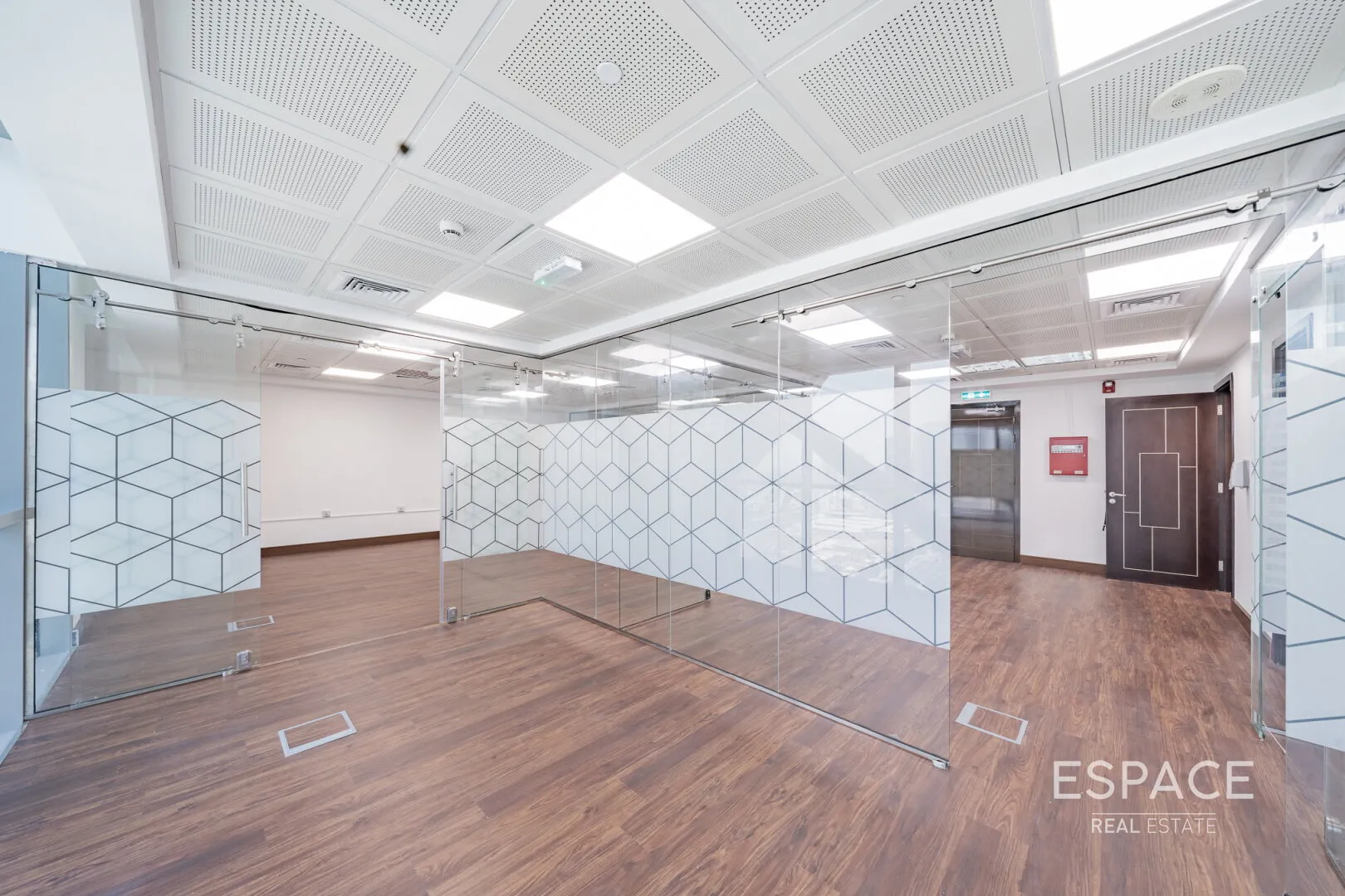 PropertiesGalleryCamera