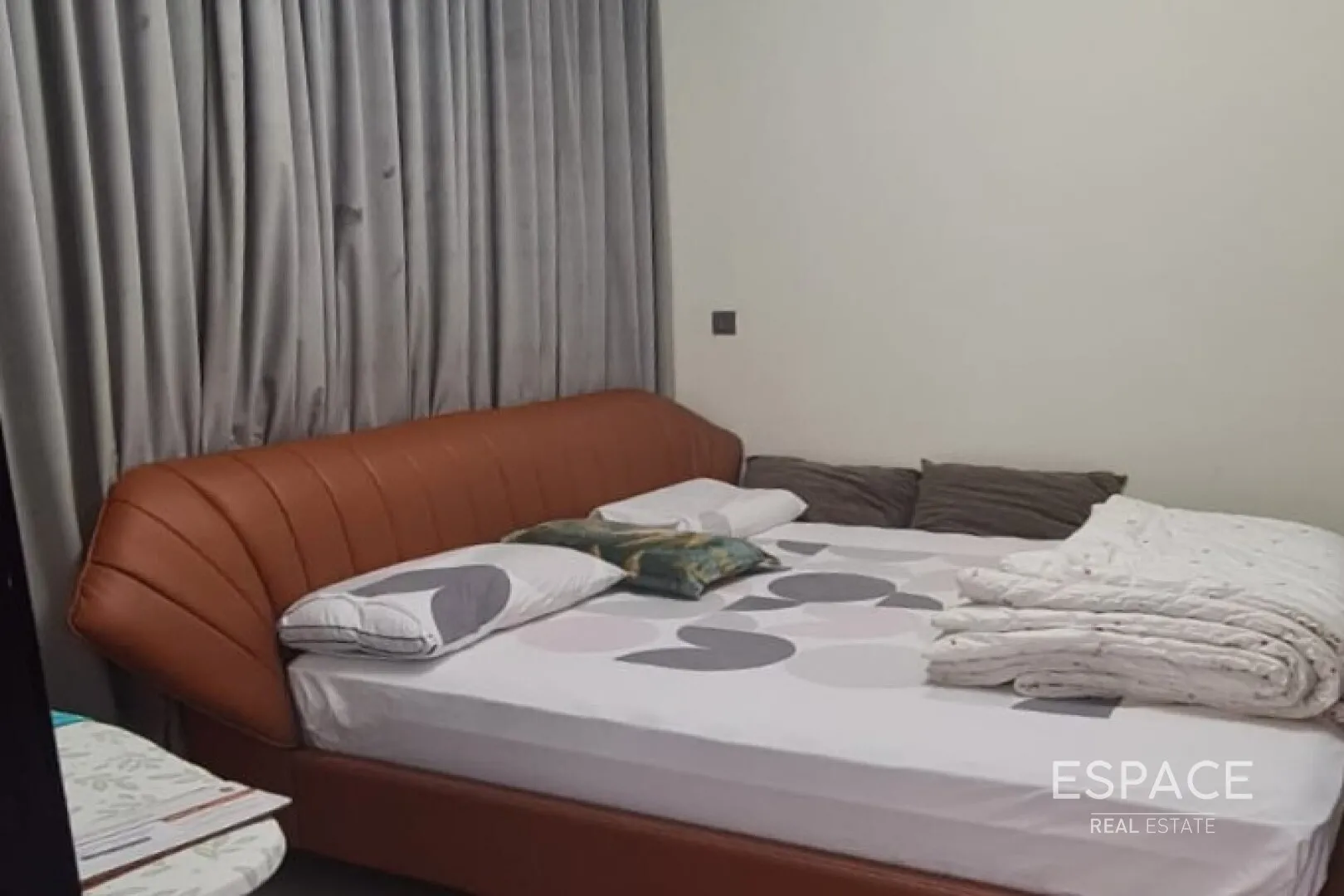 PropertiesGalleryCamera