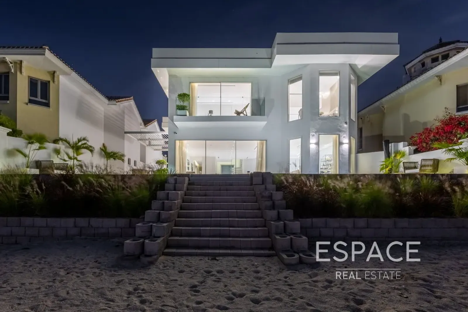PropertiesGalleryCamera