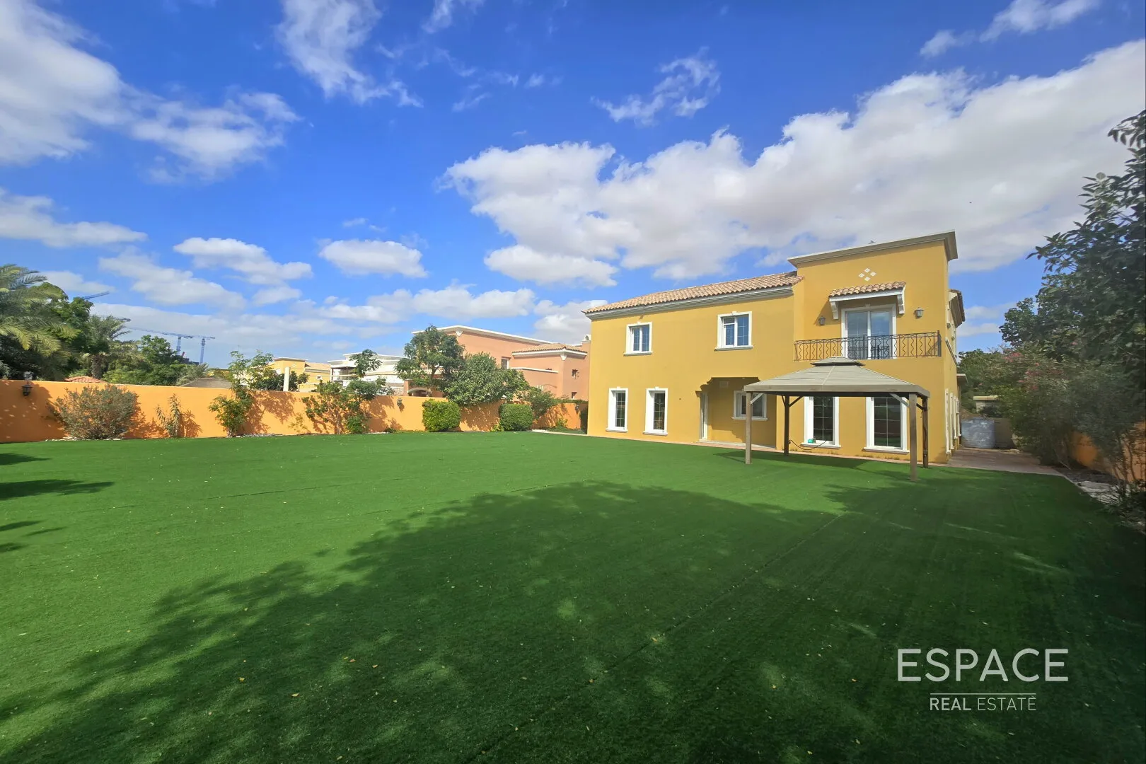 single static gallery