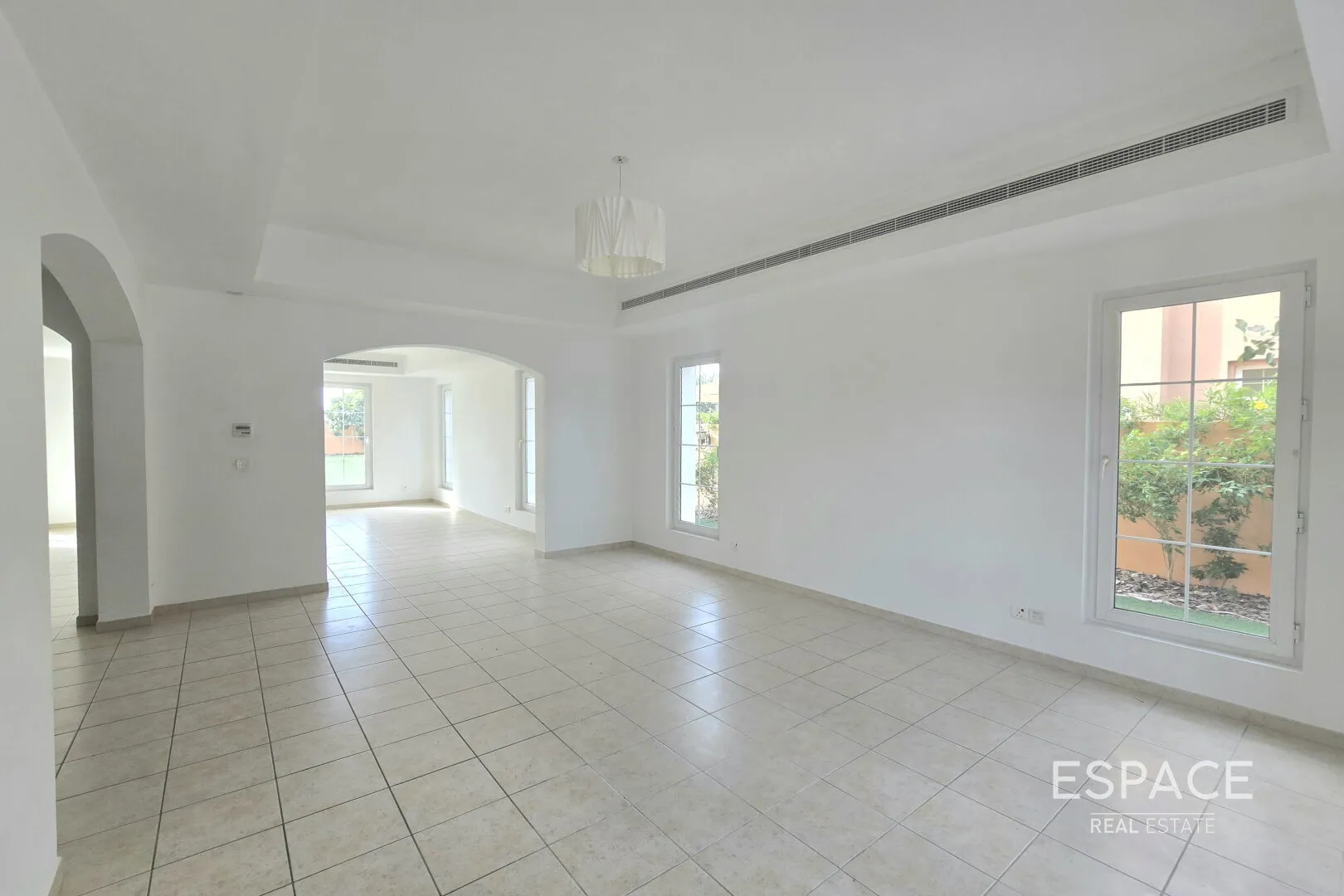 single static gallery