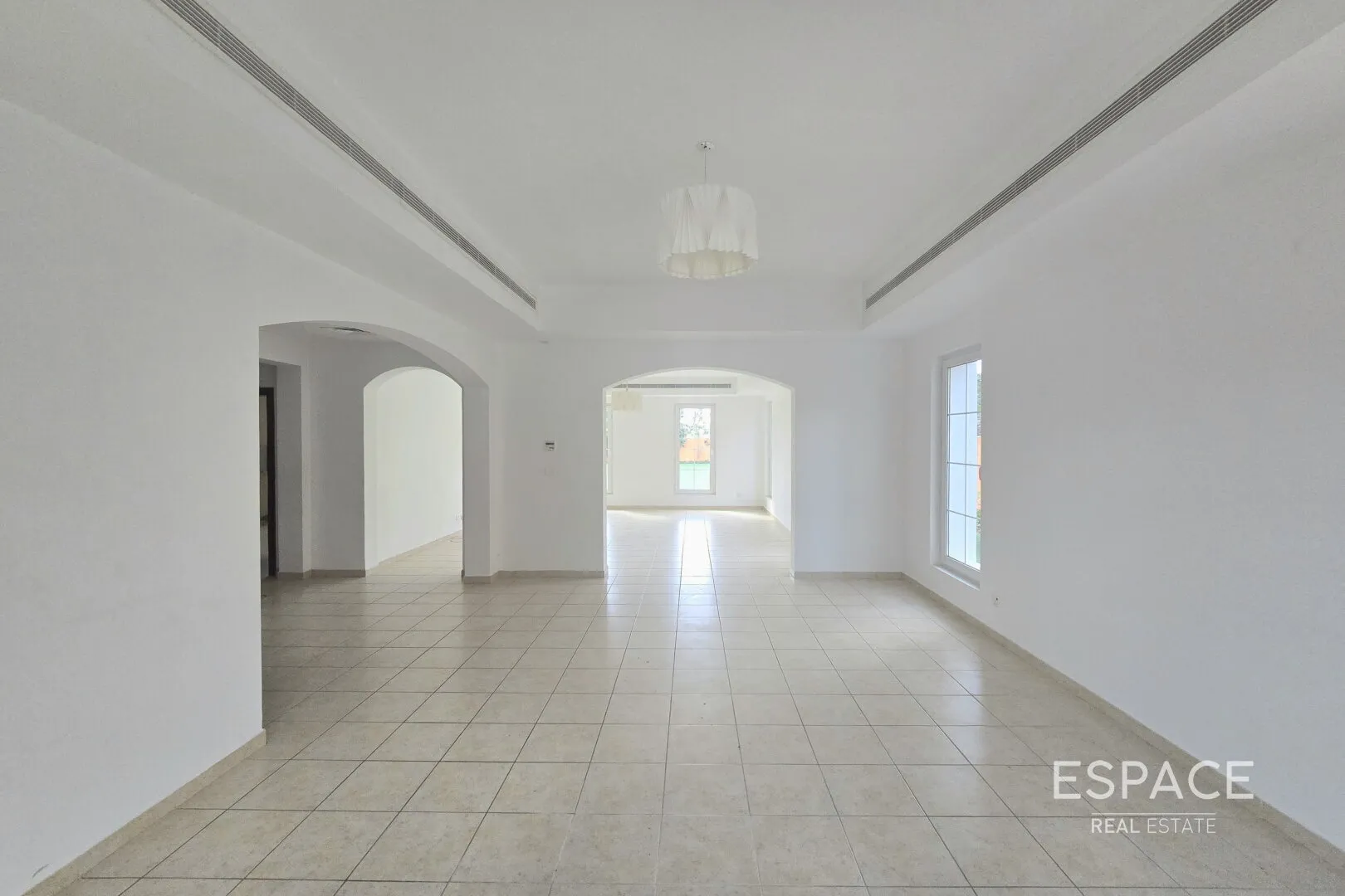 single static gallery