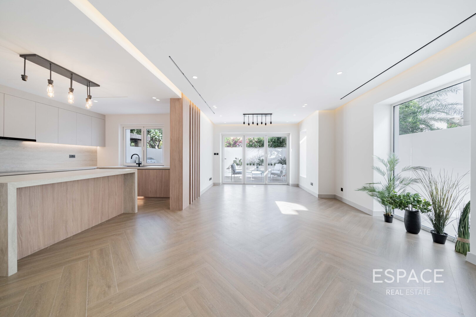 single static gallery