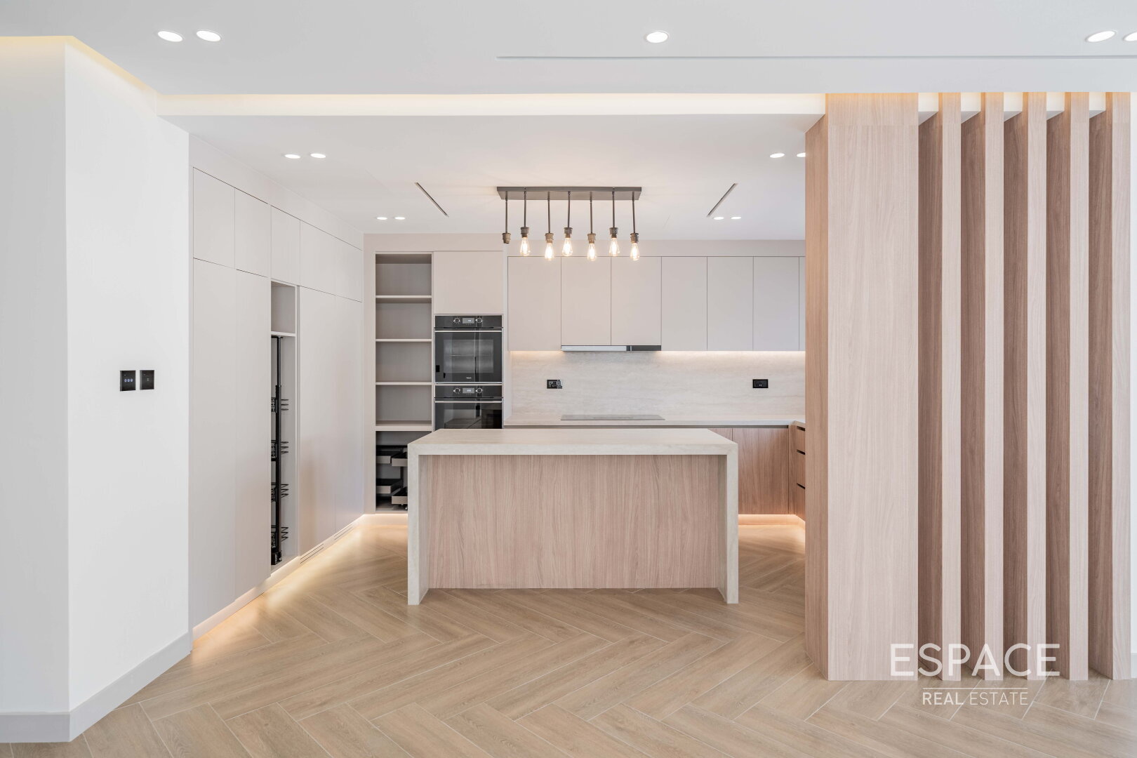 single static gallery