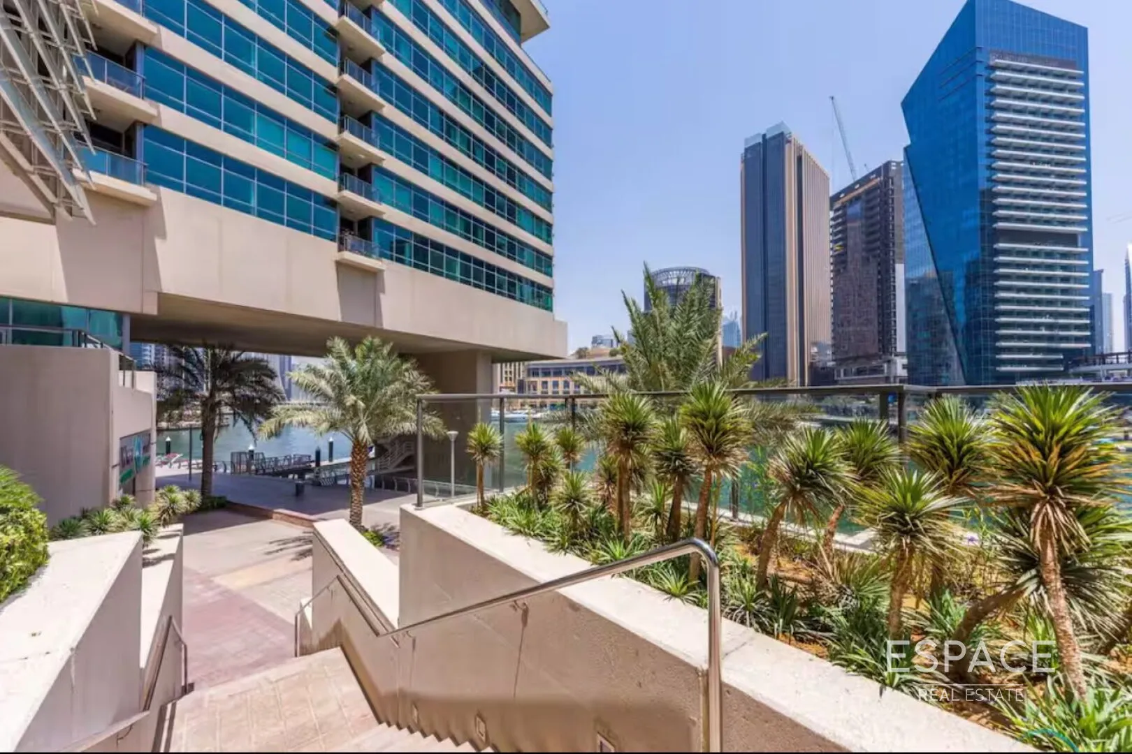 PropertiesGalleryCamera