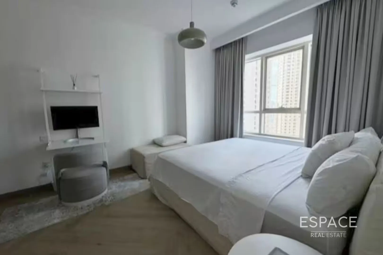 single static gallery