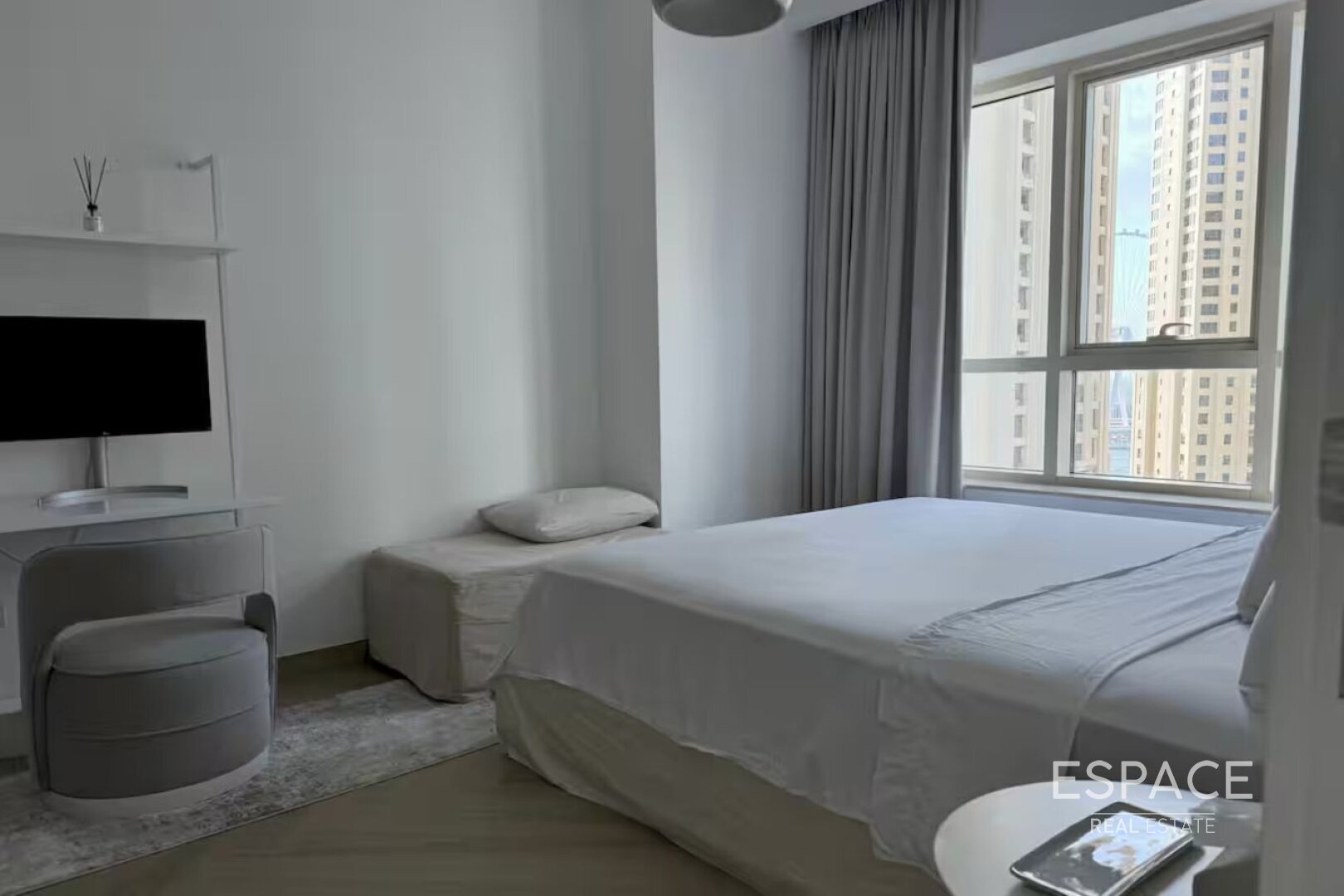 PropertiesGalleryCamera