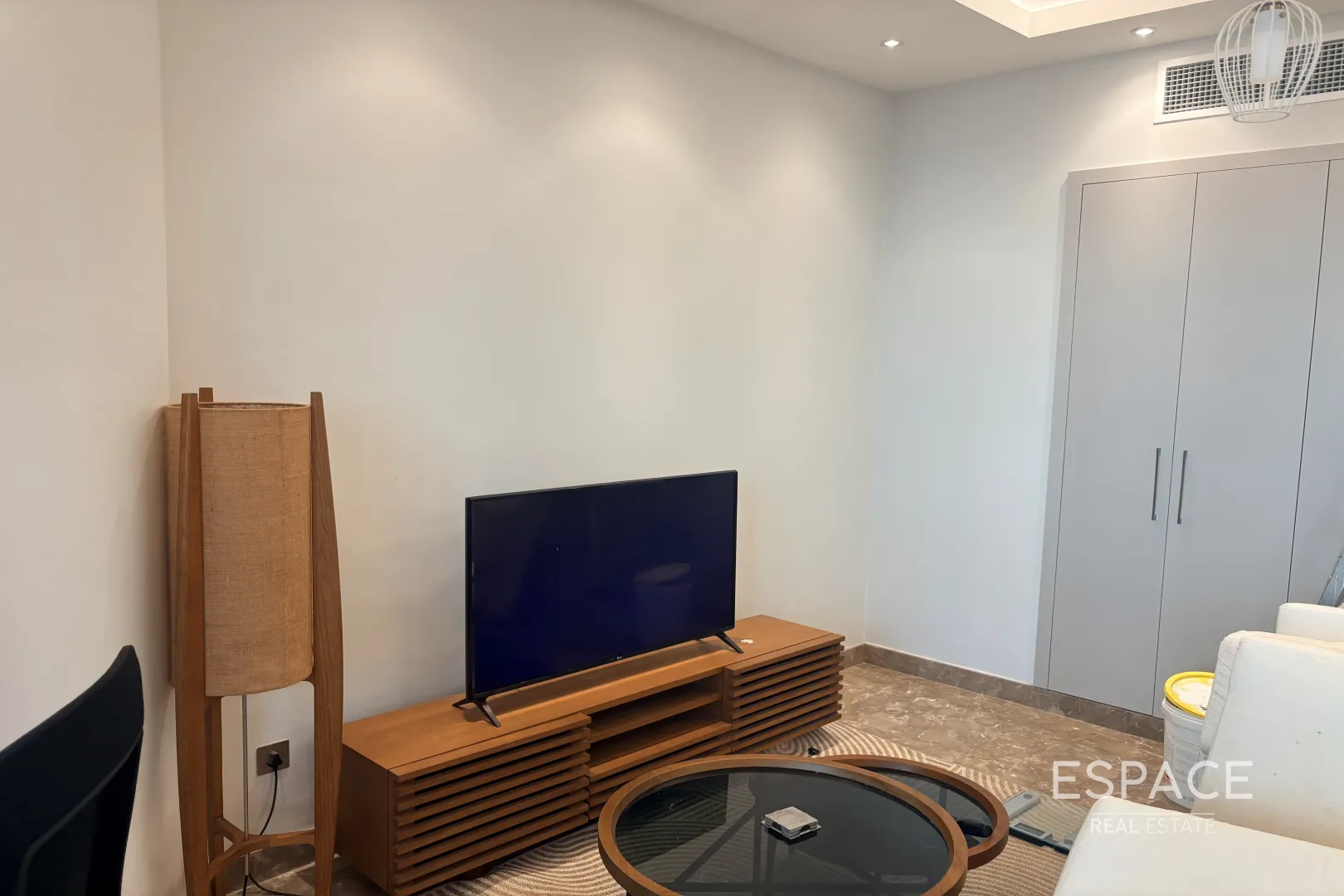 single static gallery