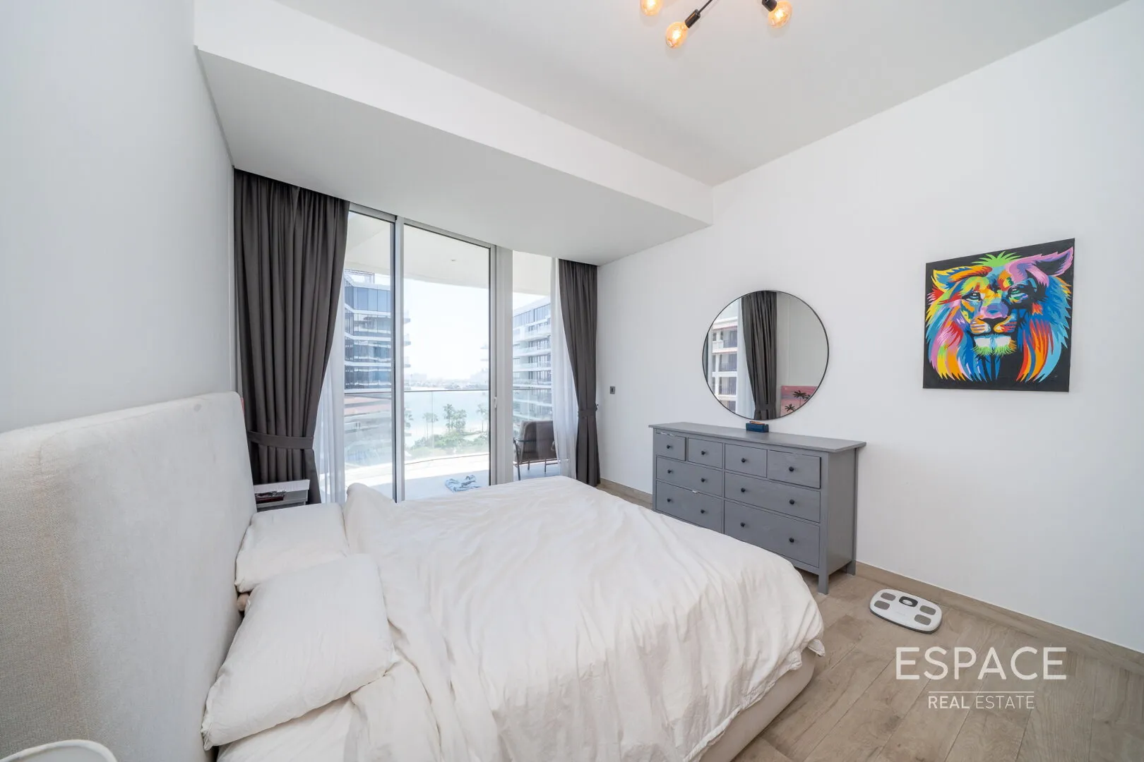 PropertiesGalleryCamera