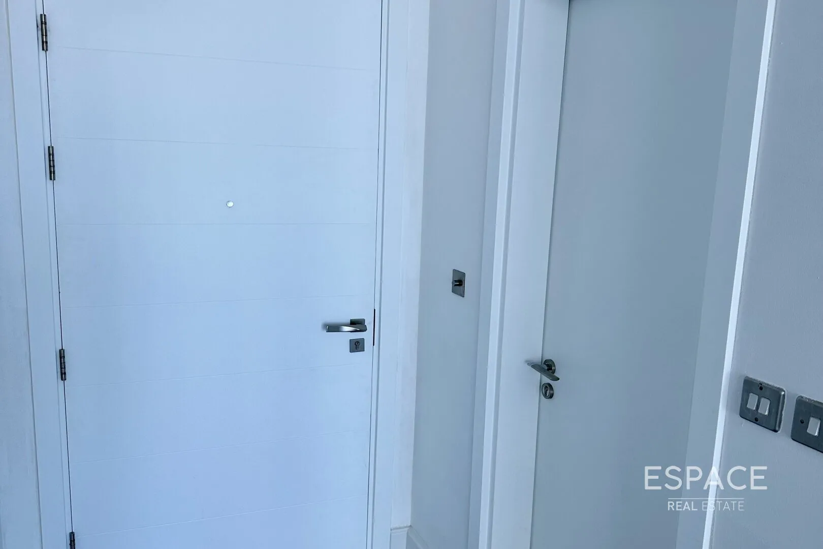 single static gallery