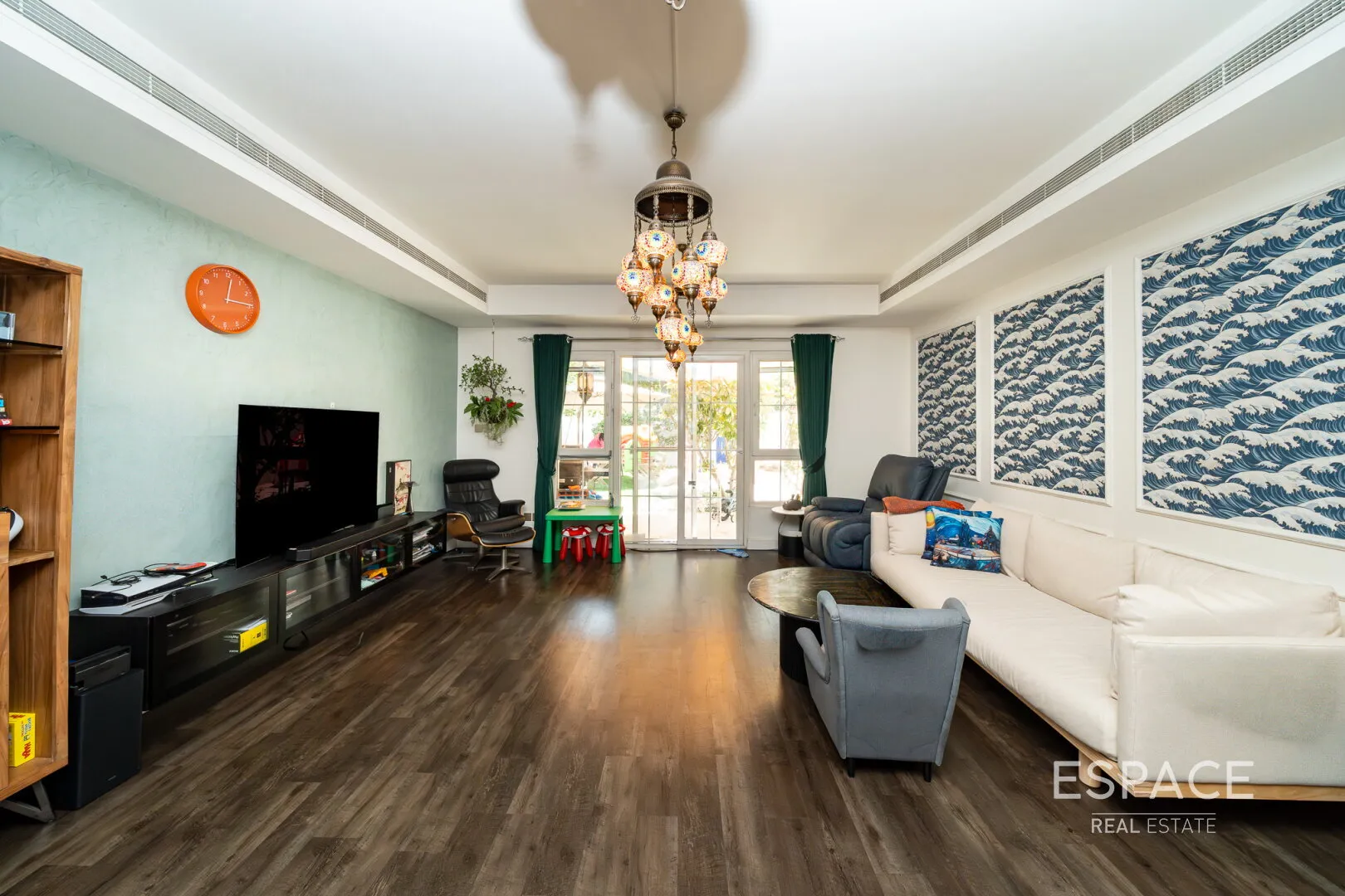 single static gallery