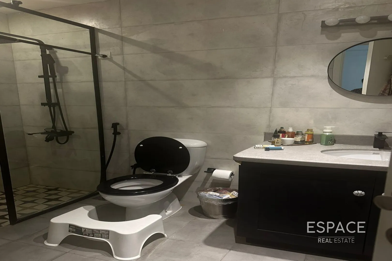 PropertiesGalleryCamera