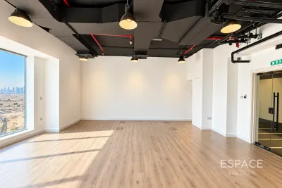 i - Rise Tower, Barsha Heights, Dubai - Espace