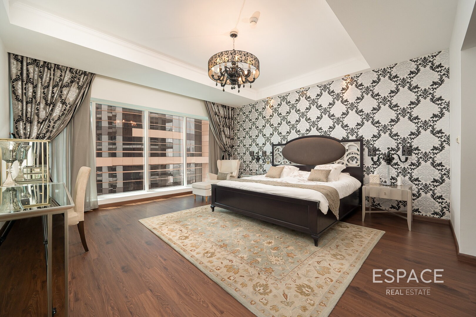 PropertiesGalleryCamera