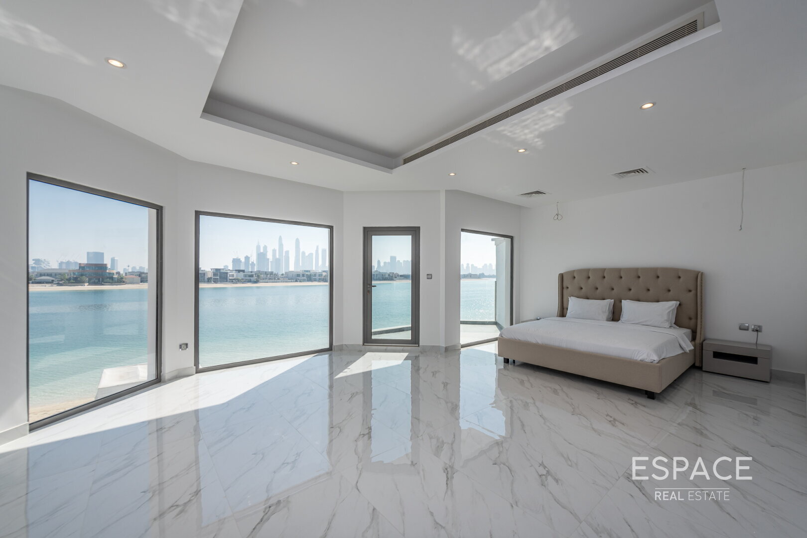 PropertiesGalleryCamera