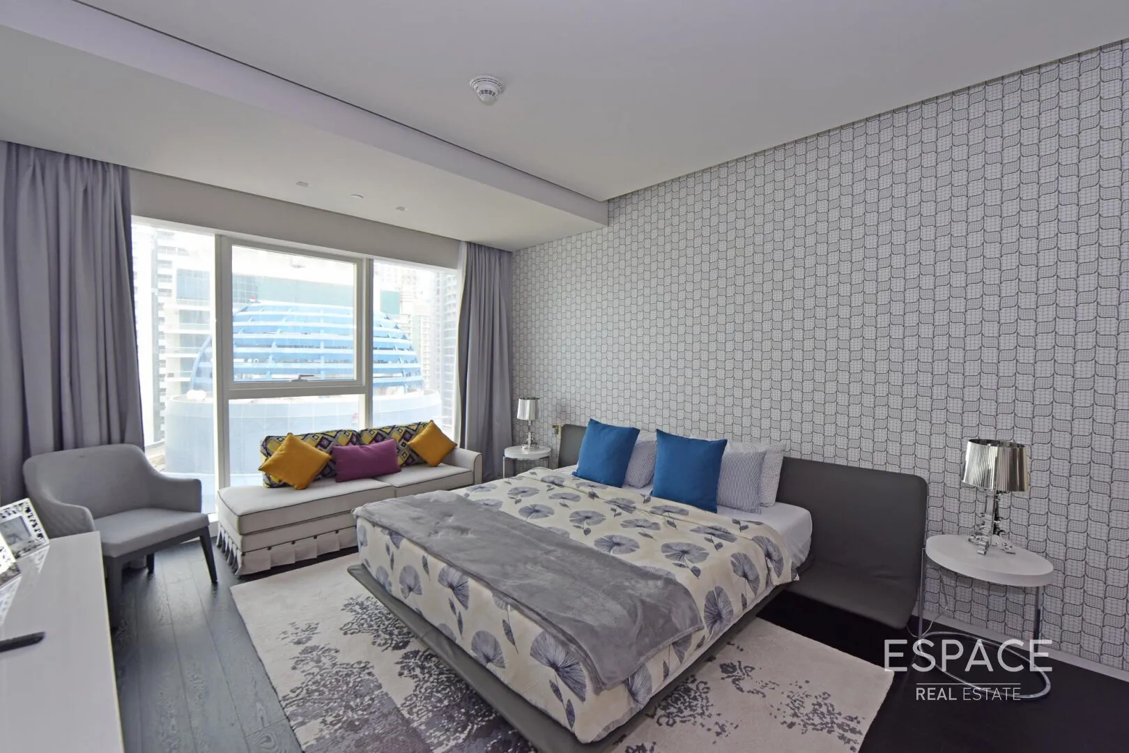 PropertiesGalleryCamera