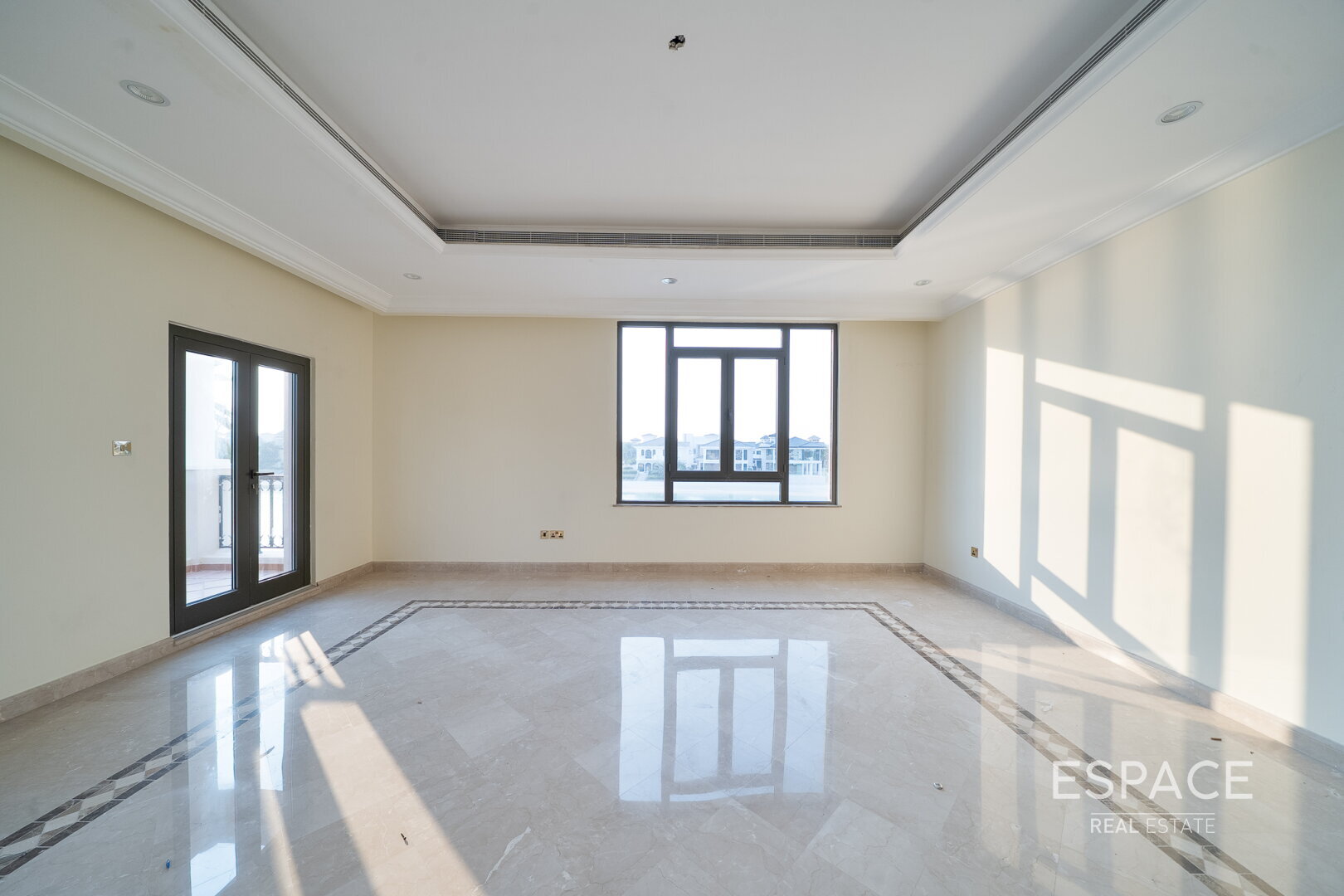 single static gallery