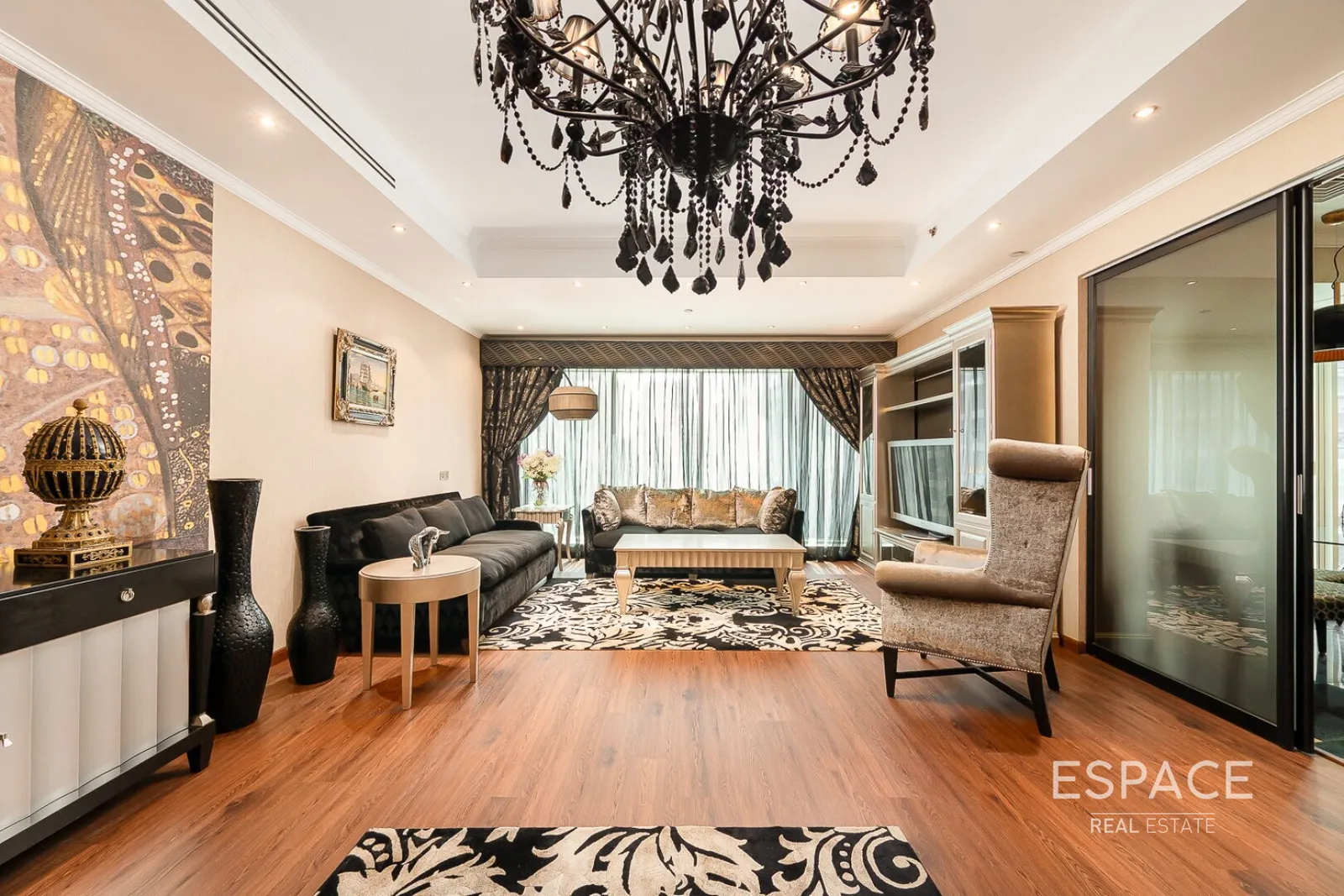 PropertiesGalleryCamera