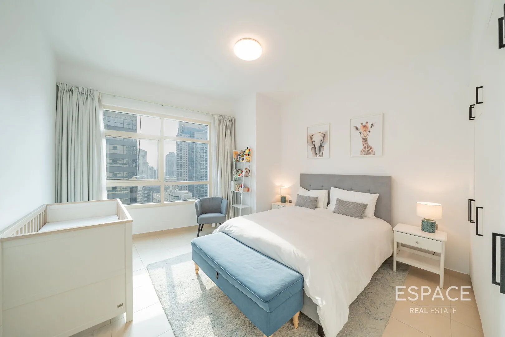 PropertiesGalleryCamera