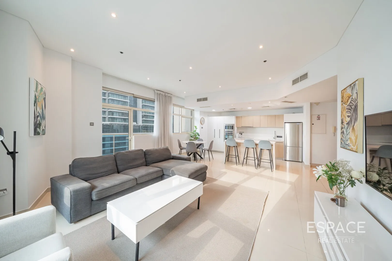 single static gallery