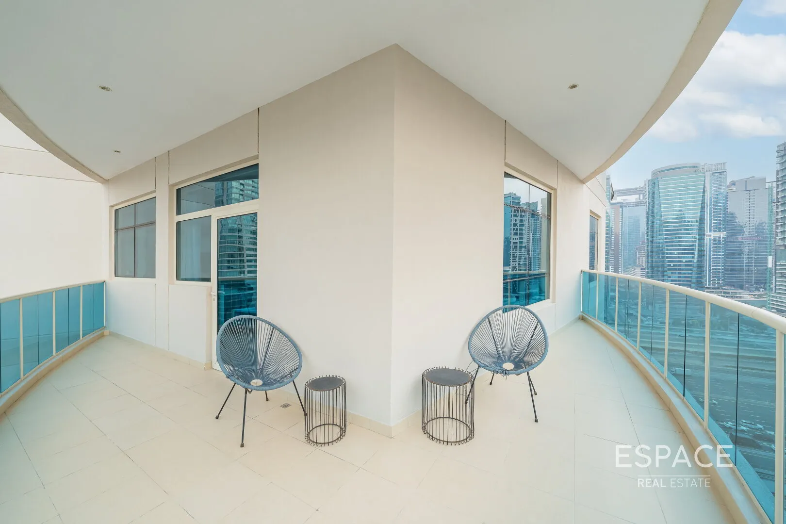 PropertiesGalleryCamera