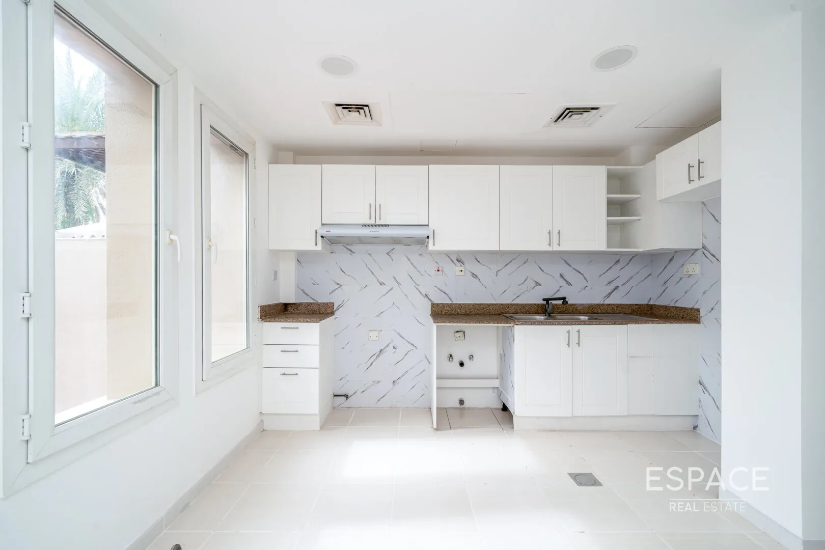 single static gallery