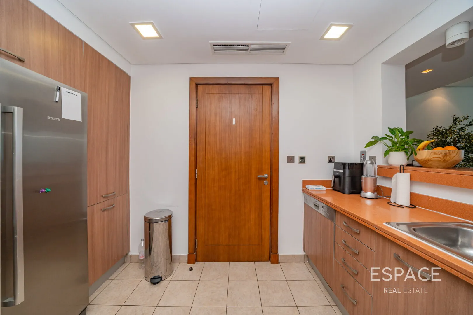 single static gallery