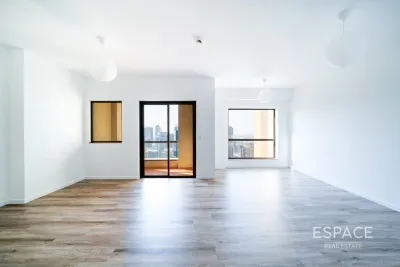 JBR - Rimal 6, Jumeirah Beach Residence, Dubai - Espace