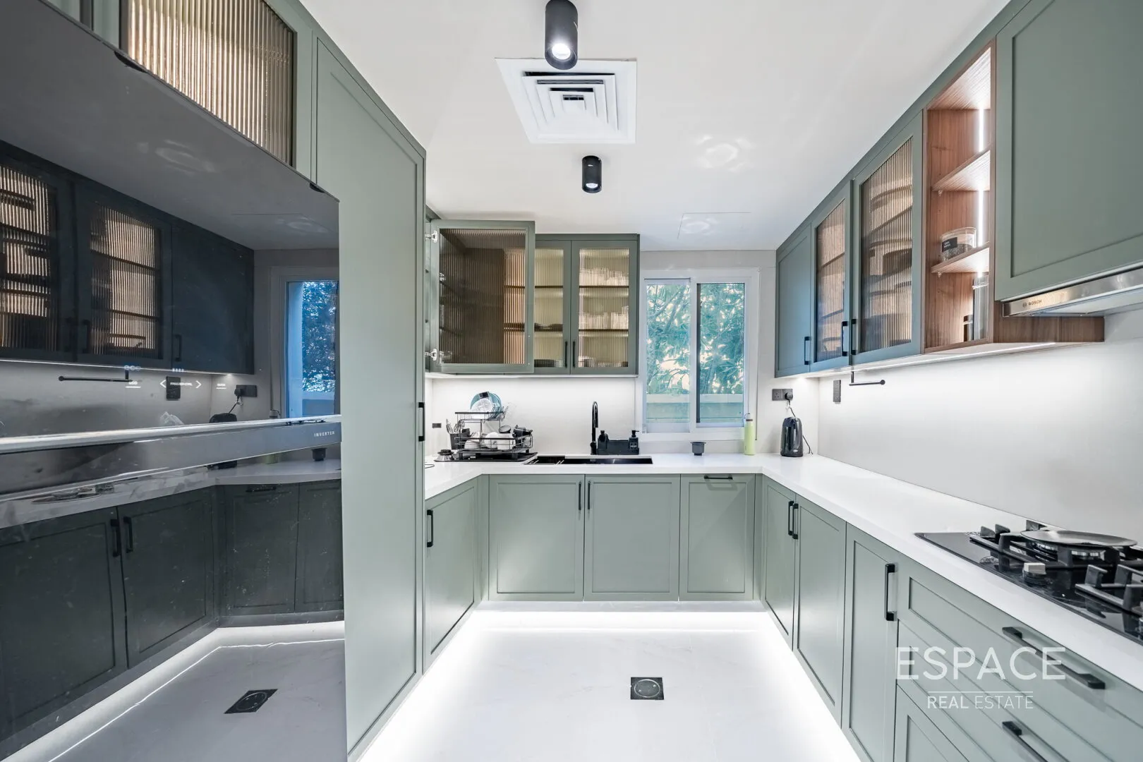 single static gallery