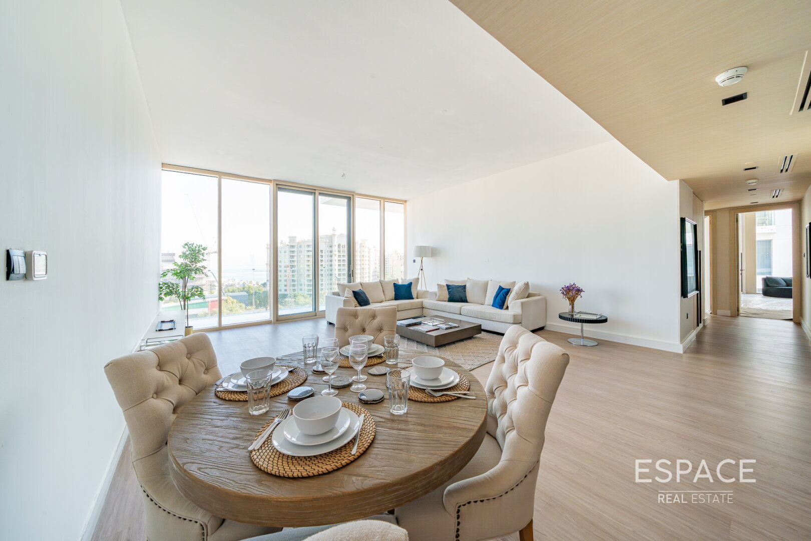 single static gallery