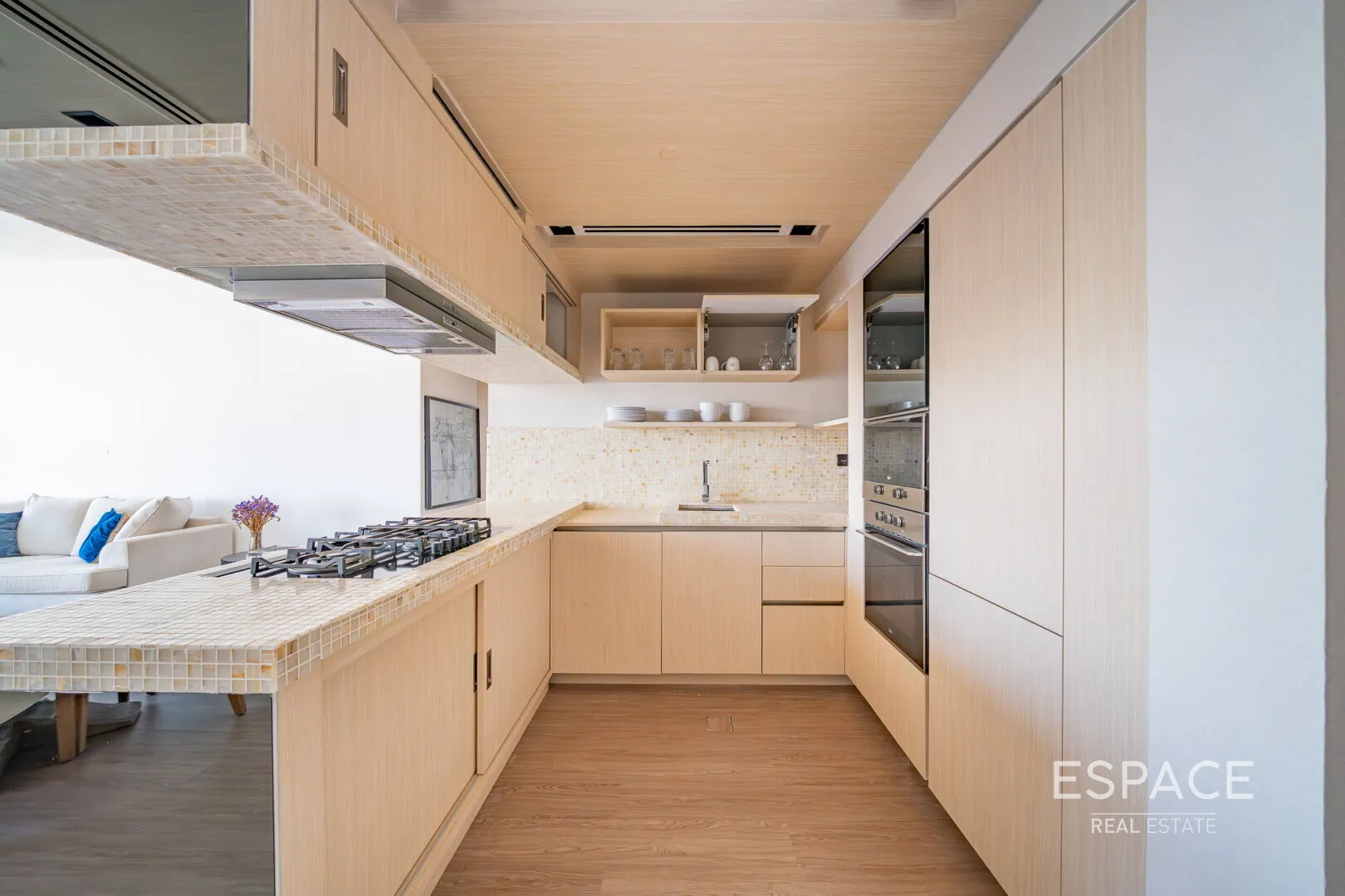 PropertiesGalleryCamera