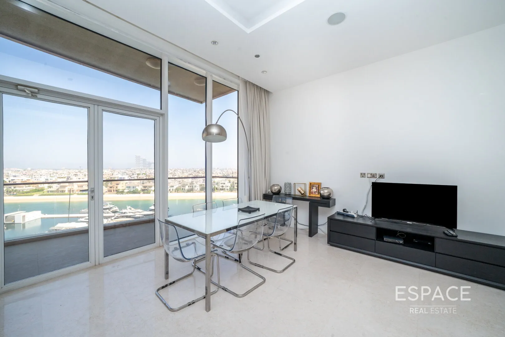 PropertiesGalleryCamera