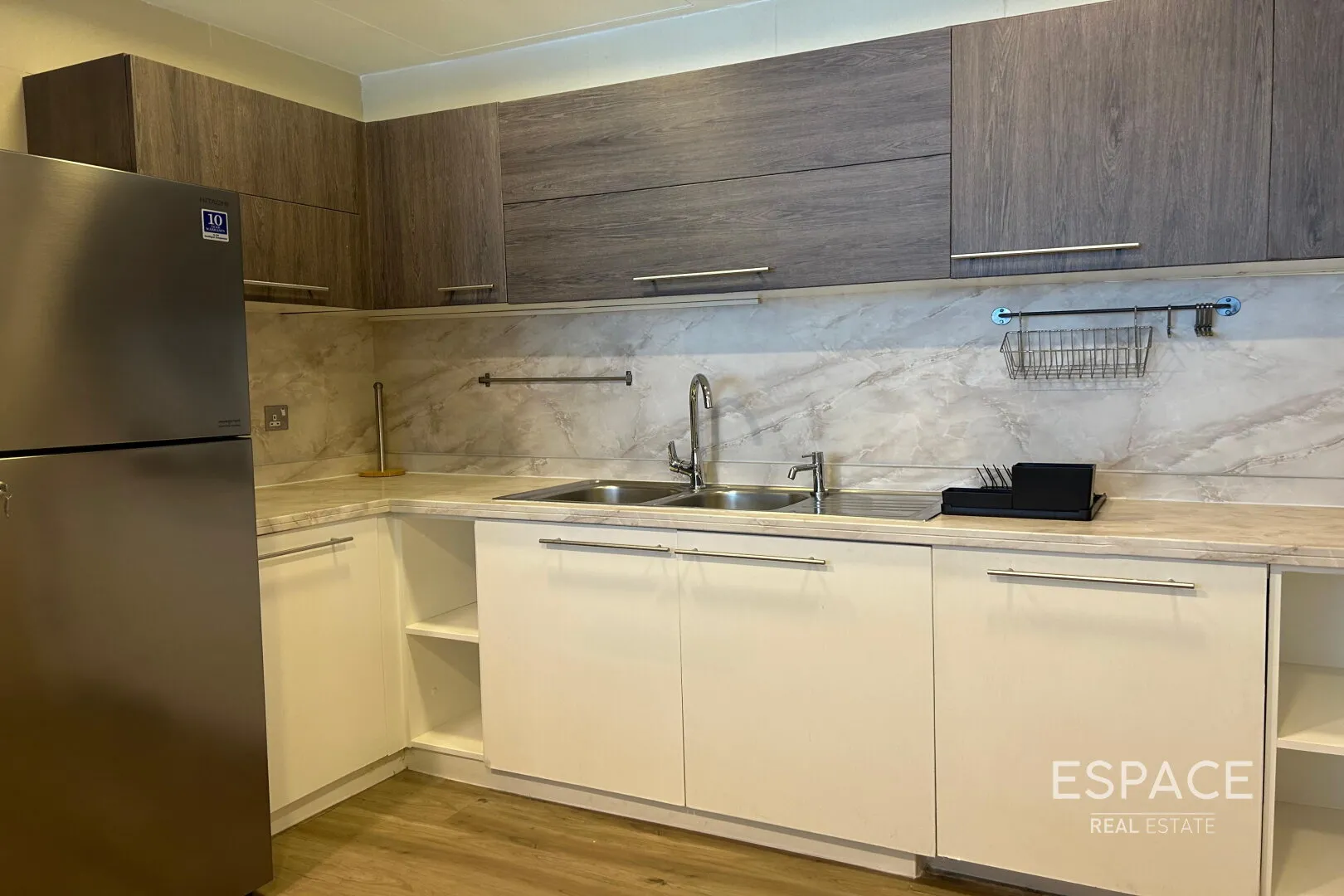 single static gallery