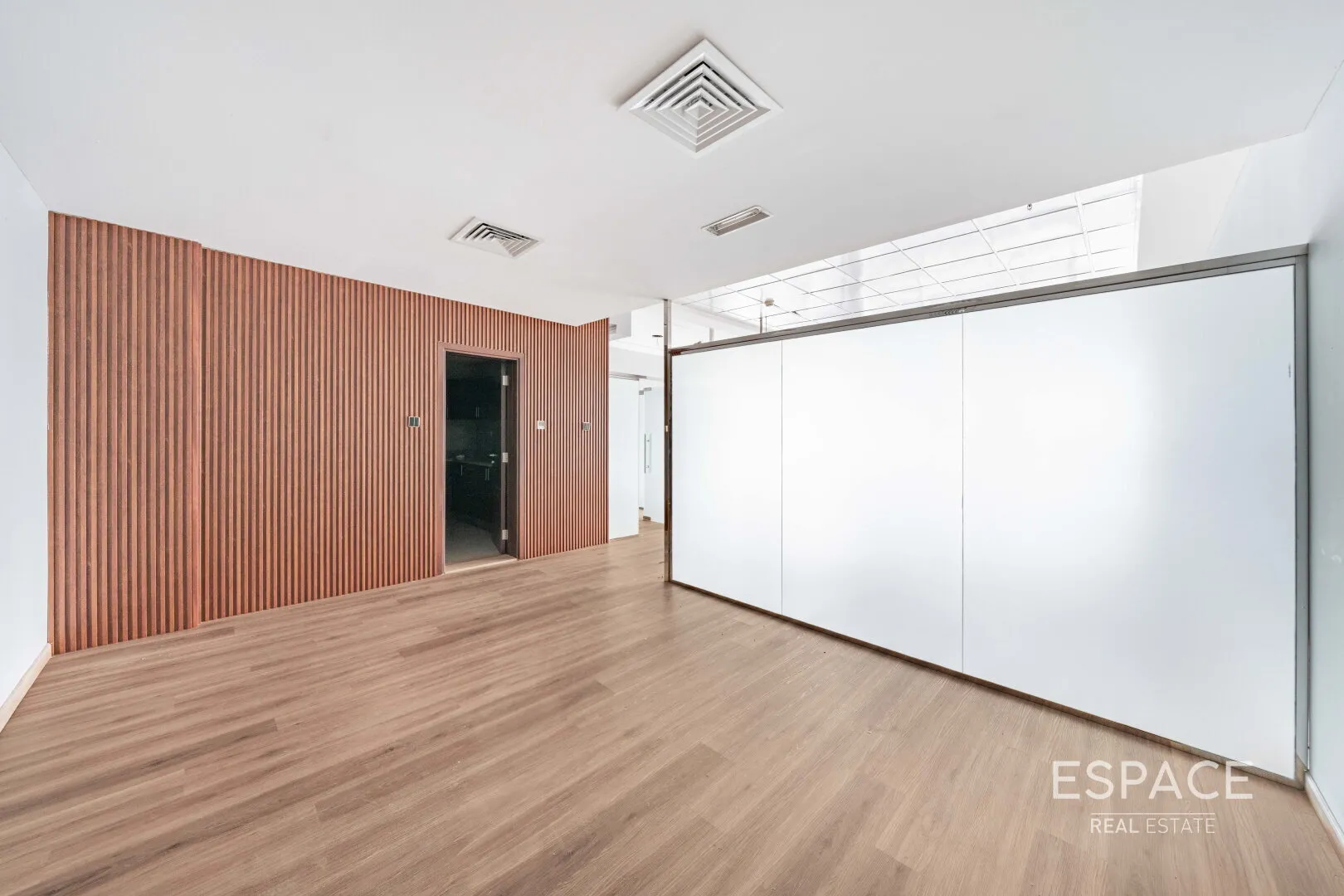 single static gallery