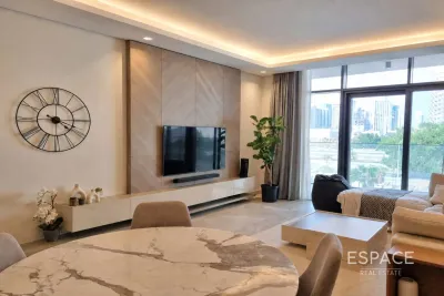 Taraf 2 Residence, Jumeirah Village Triangle, Dubai - Espace