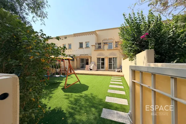 Springs 11, Springs, Dubai - Espace