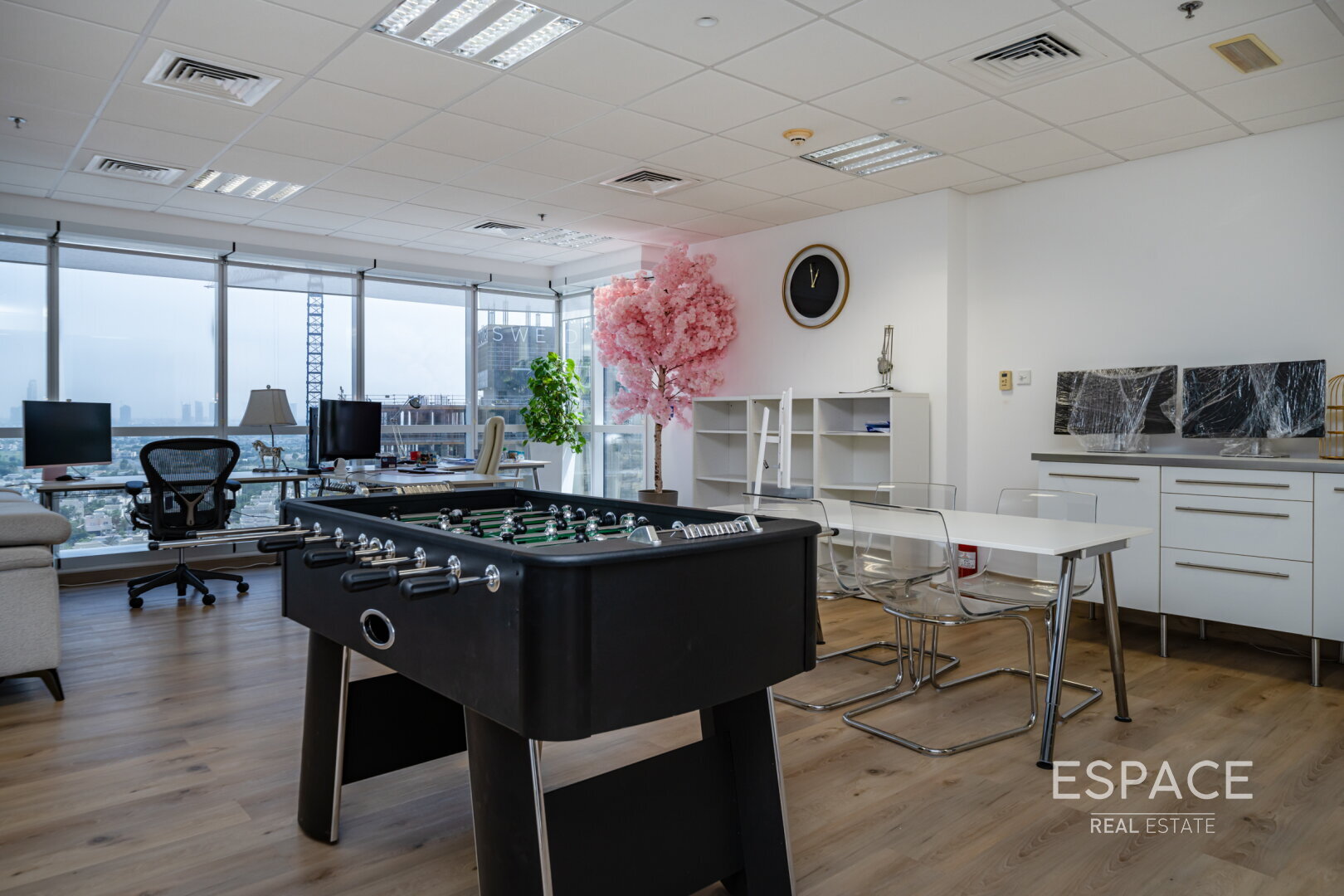 single static gallery