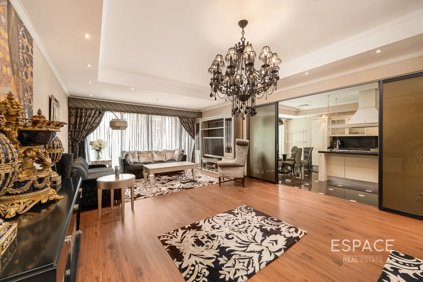 PropertiesGalleryCamera