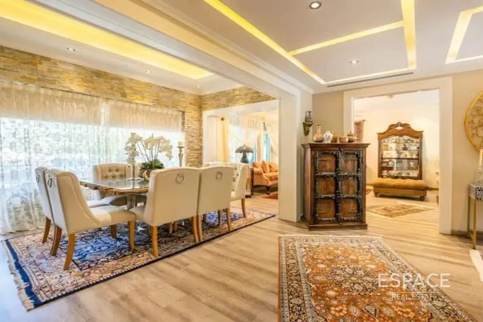 single static gallery