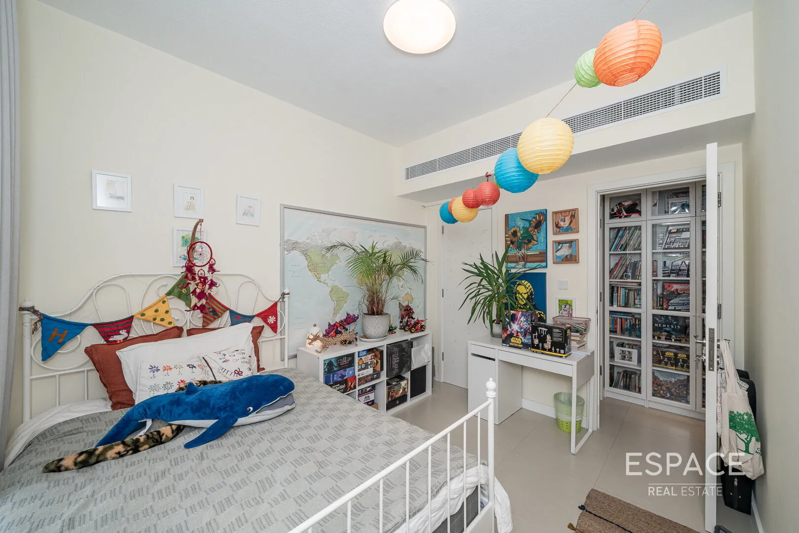 PropertiesGalleryCamera