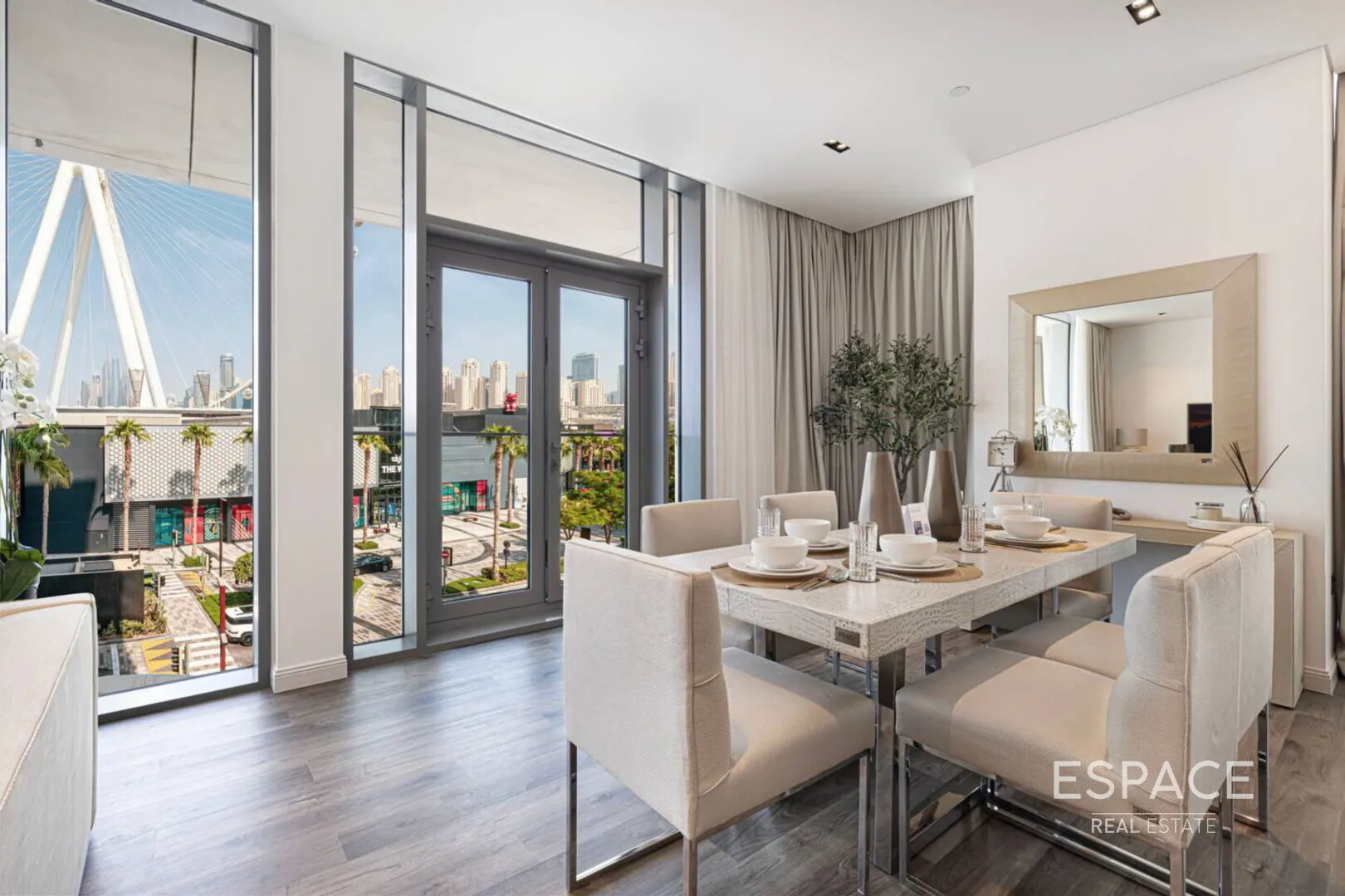 single static gallery