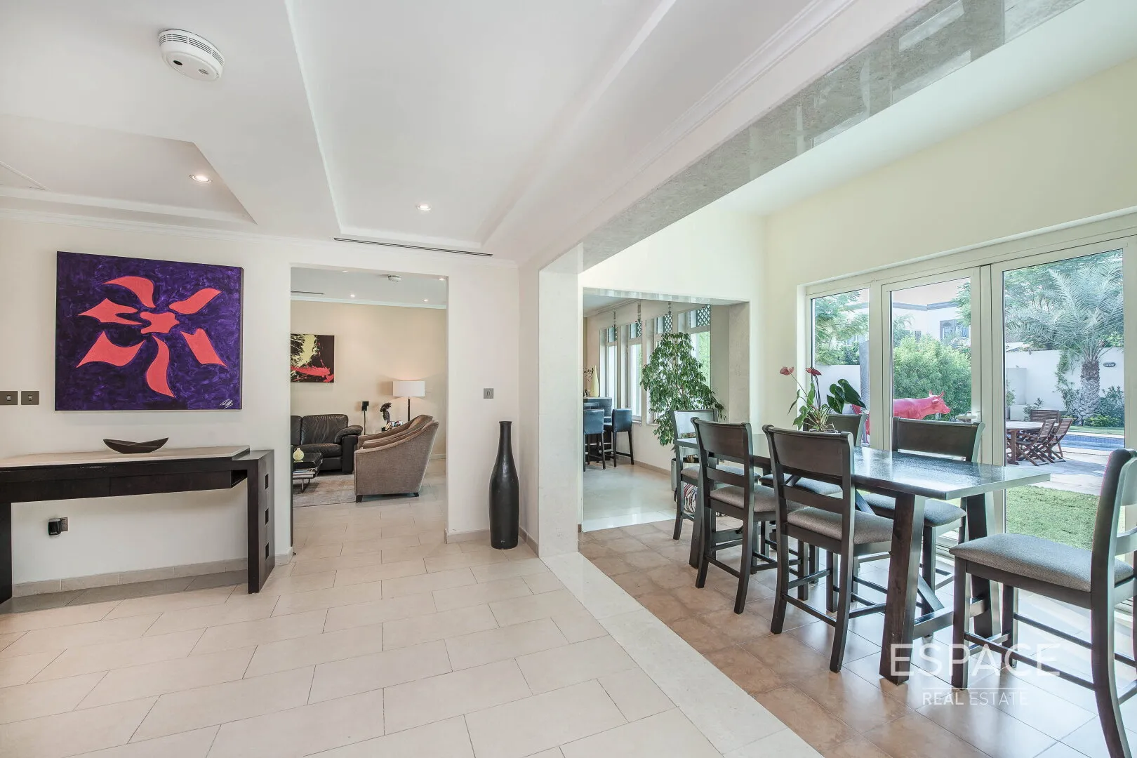 single static gallery