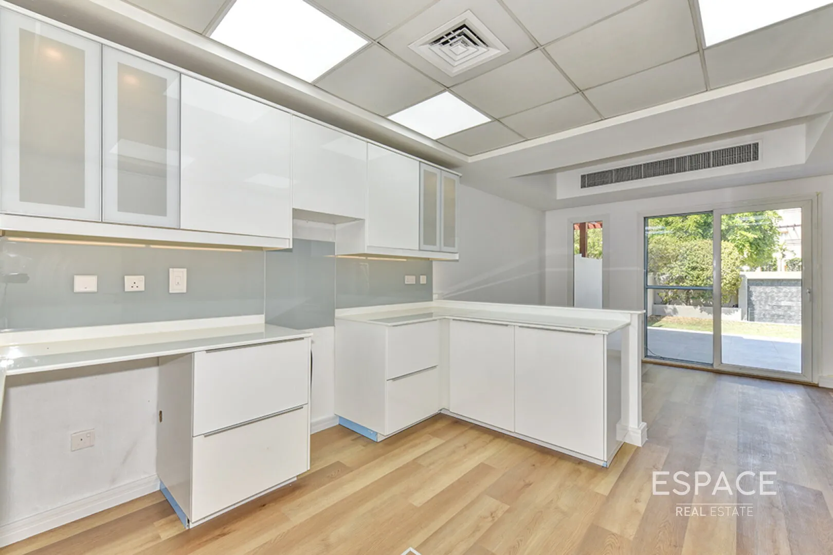 single static gallery