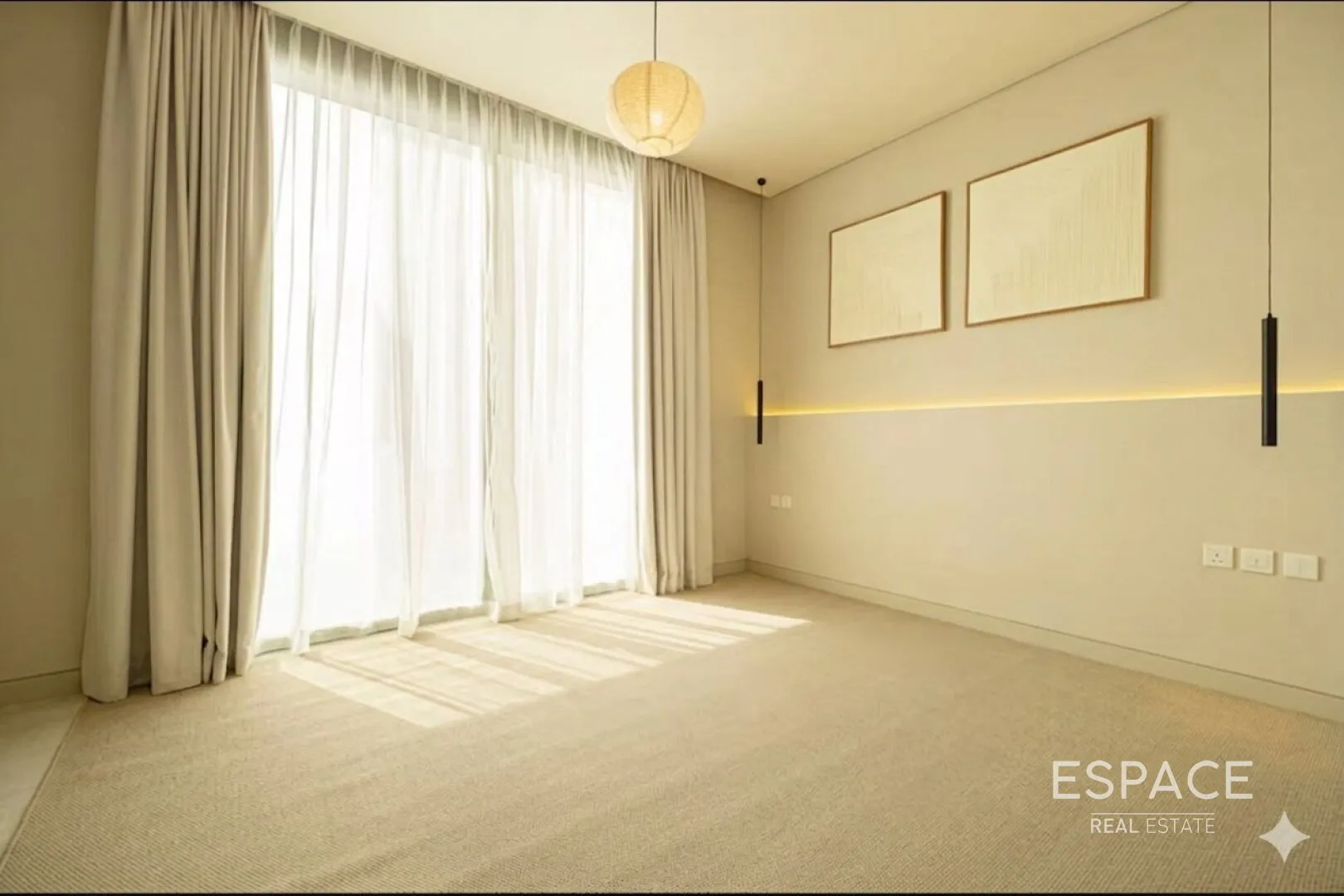 single static gallery