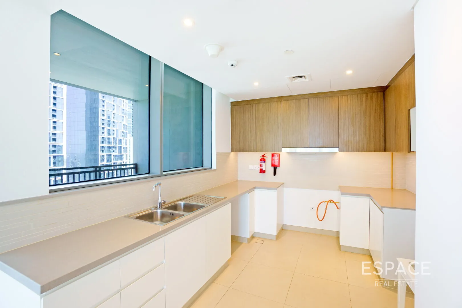 single static gallery