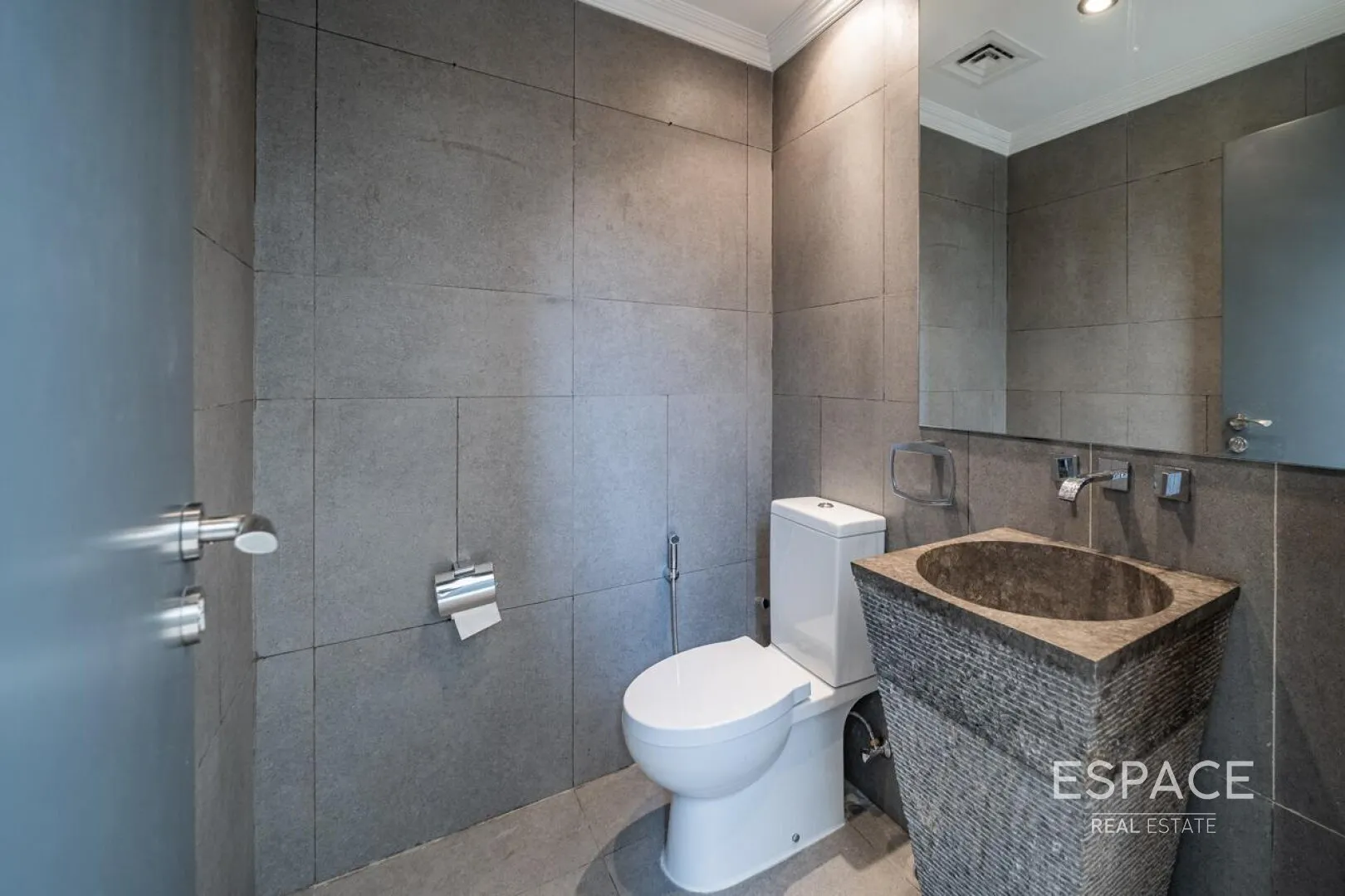 single static gallery