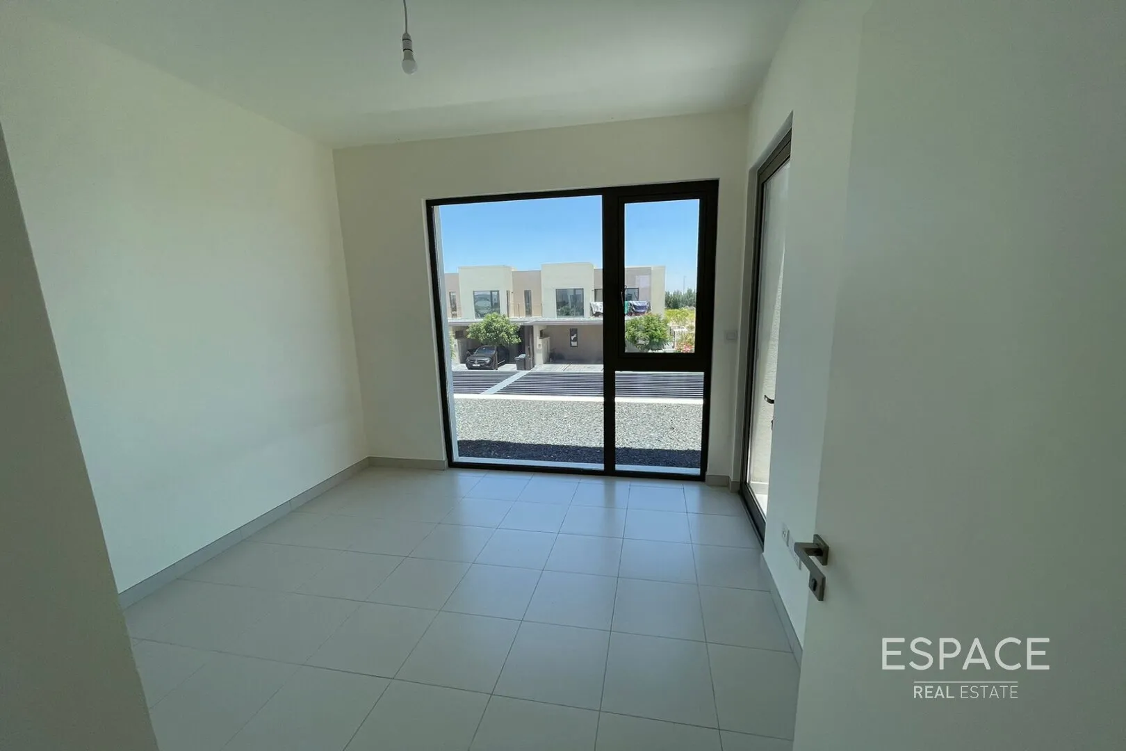 single static gallery